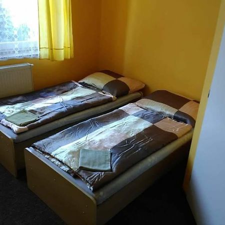 Hotel Modra Hvezda Sadská Eksteriør bilde